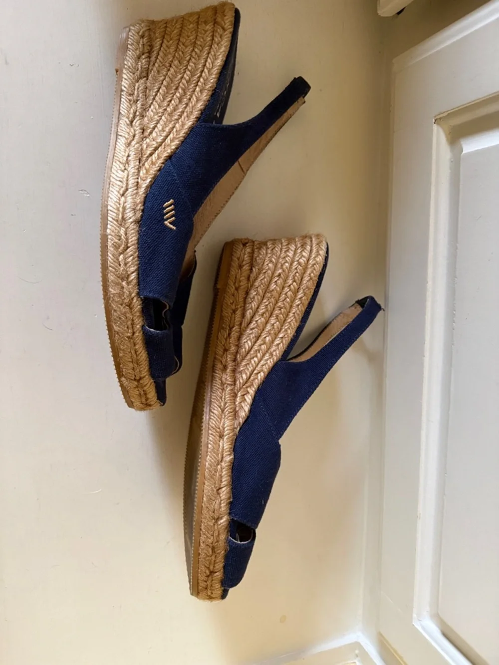 Viscata Barcelona Women's Navy Canvas Slingback Espadrilles
